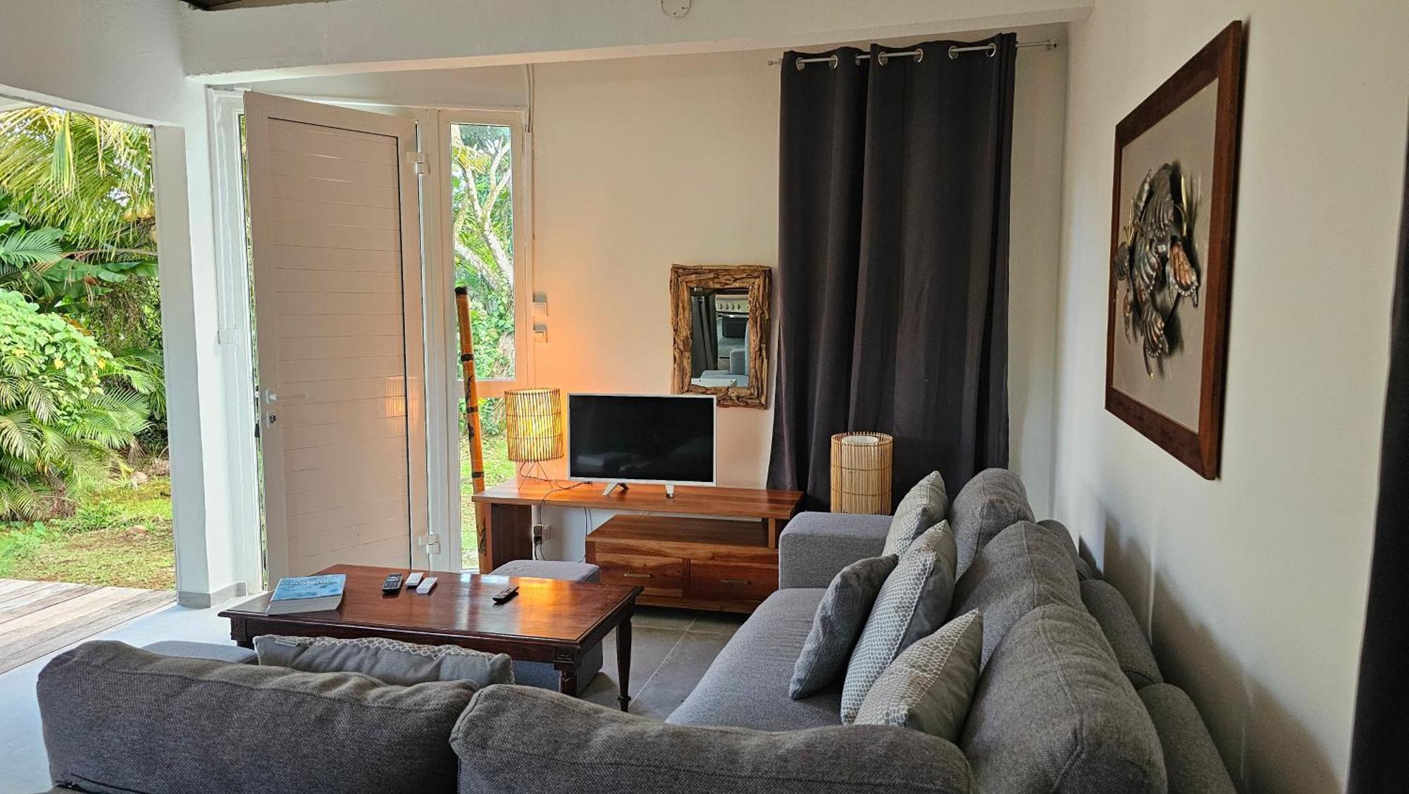 Habitation Villa Les Cassias 프티-부르 외부 사진